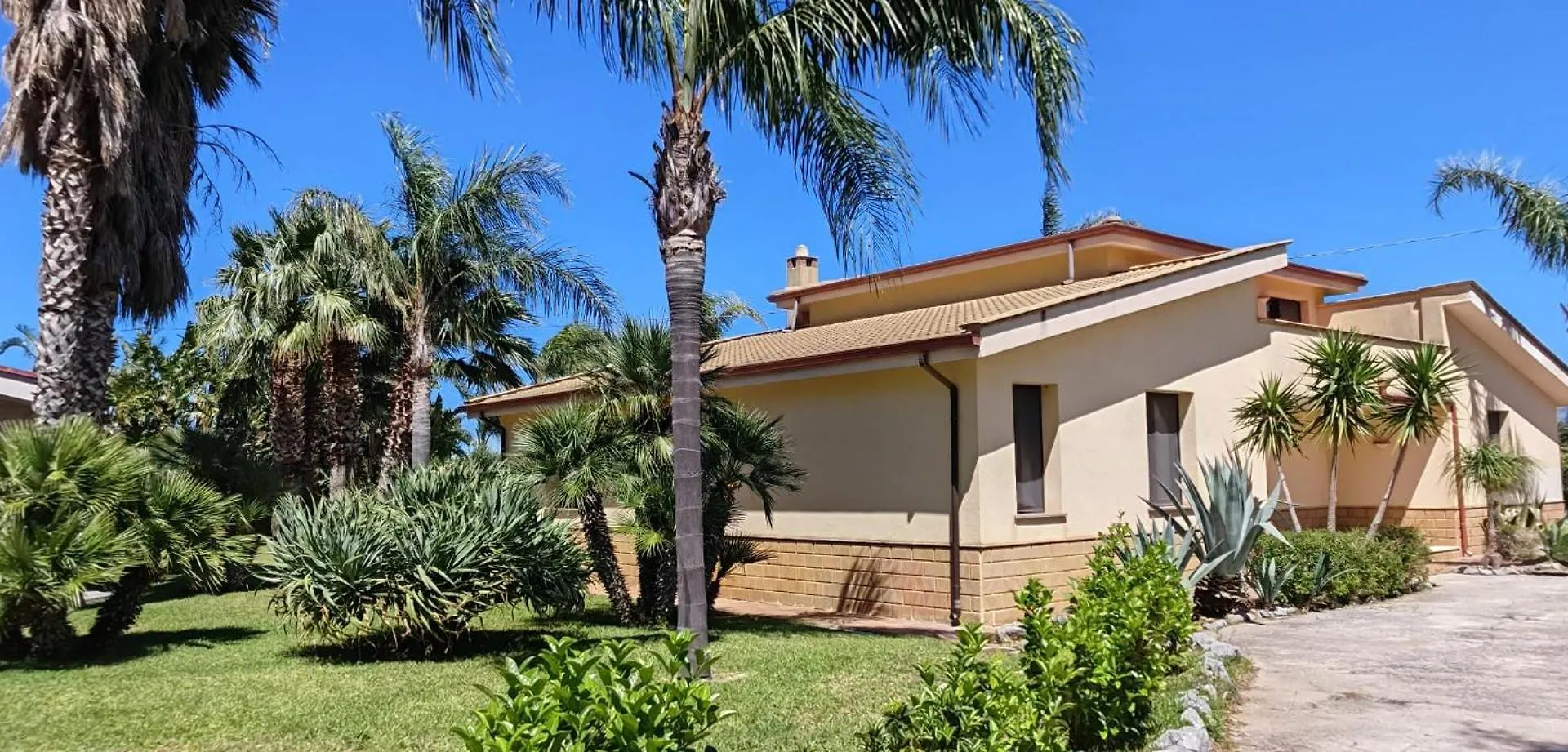 Villa Samay Luxury House Carini Italy
